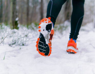 Top Benefits and Tips for Safely Running on Snow During Winter