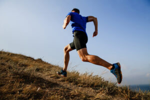 5 hill running workouts to include in your training plan